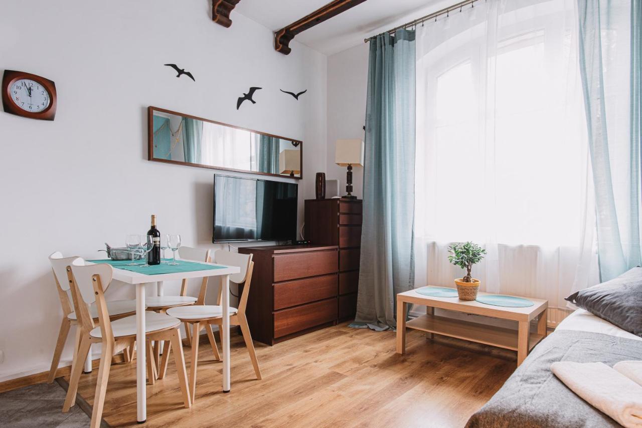 Host Molo Apartment
